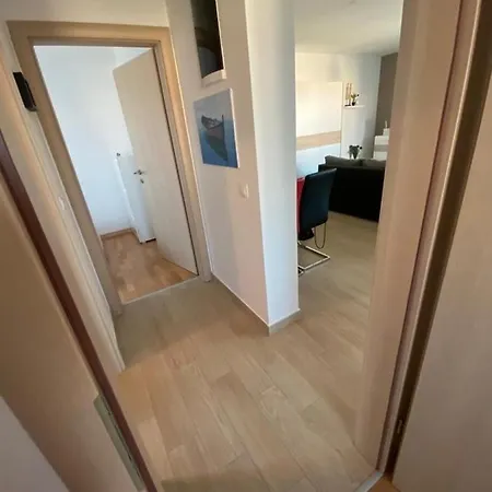 Erika *